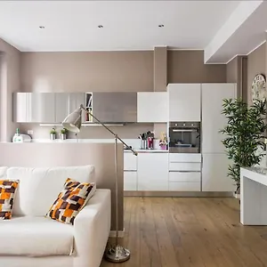  Appartamento Porta Romana Modern And Cosy Italia