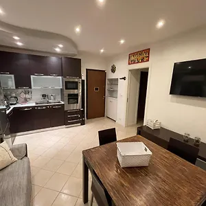  Appartamento Casa In 2019 Italia