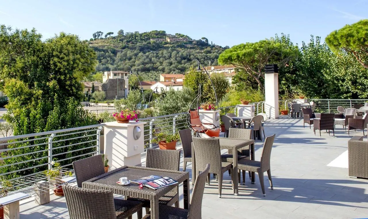Hotel Lucerna Castiglione della Pescaia 3*,  Olaszország